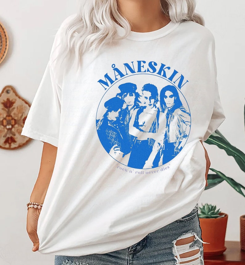 Vintage Maneskin Tshirt Sweatshirt Hoodie, Maneskin Rock Band T-Shirt, Italian Music Band Shirt, Rock N Roll Tee