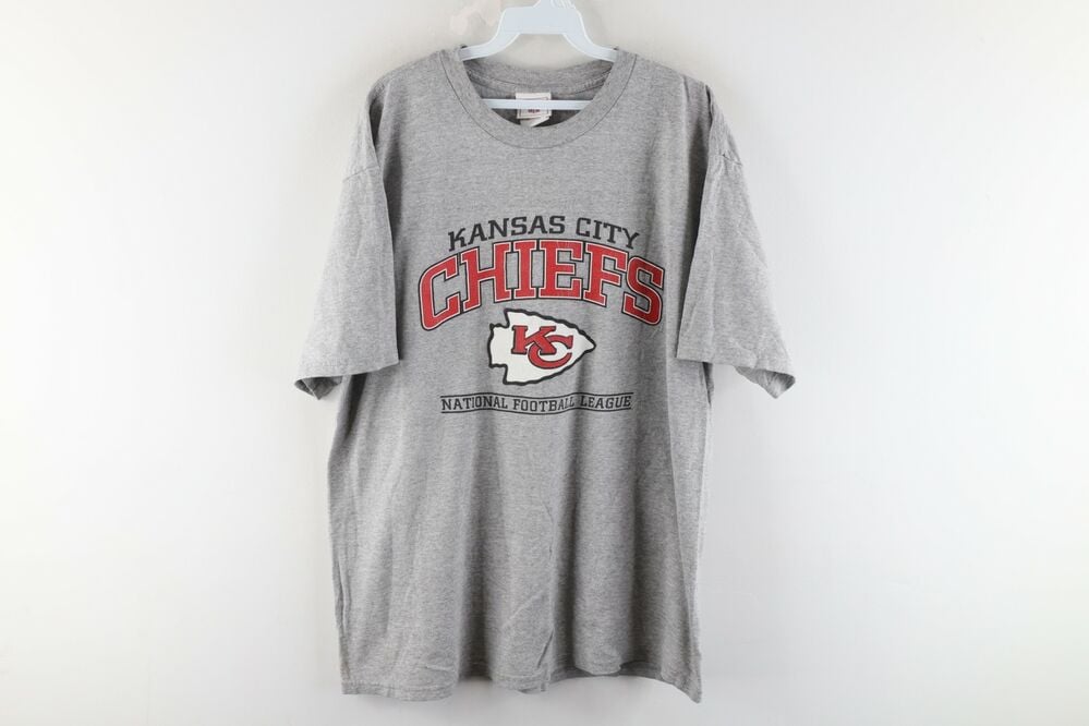 Vintage S Kansas City Chiefs Football Spell Out T Shirt