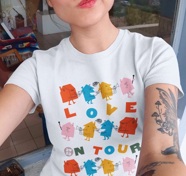 Harry Styles Love On Tour Shirt: Limited Edition Tribute Merch – High-Quality Band Tee, Unique Fan Gift