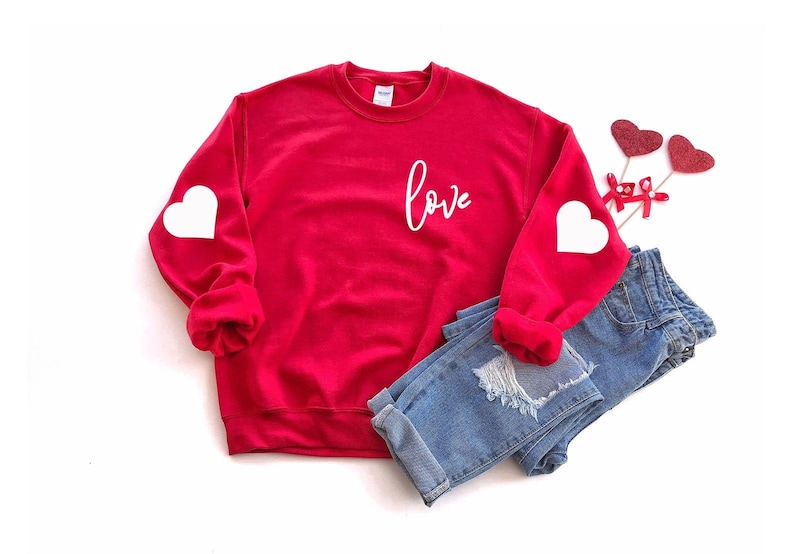 Valentine’s Sweatshirt – Love Heart Sweatshirt – Heart Arm Patches – Cute Valentine’s Sweater – Teacher Valentine’s Shirt – Mom Valentine’s