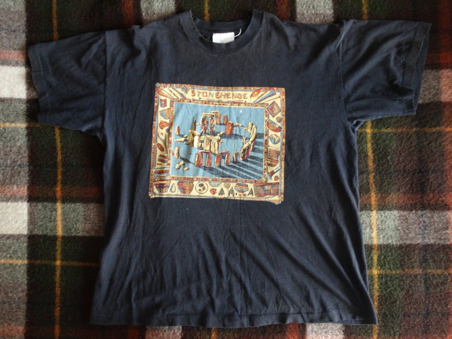 Vintage Stonehenge Shirt Tee – Stonehenge Rocks T-shirtgraphic Tee English Heritage