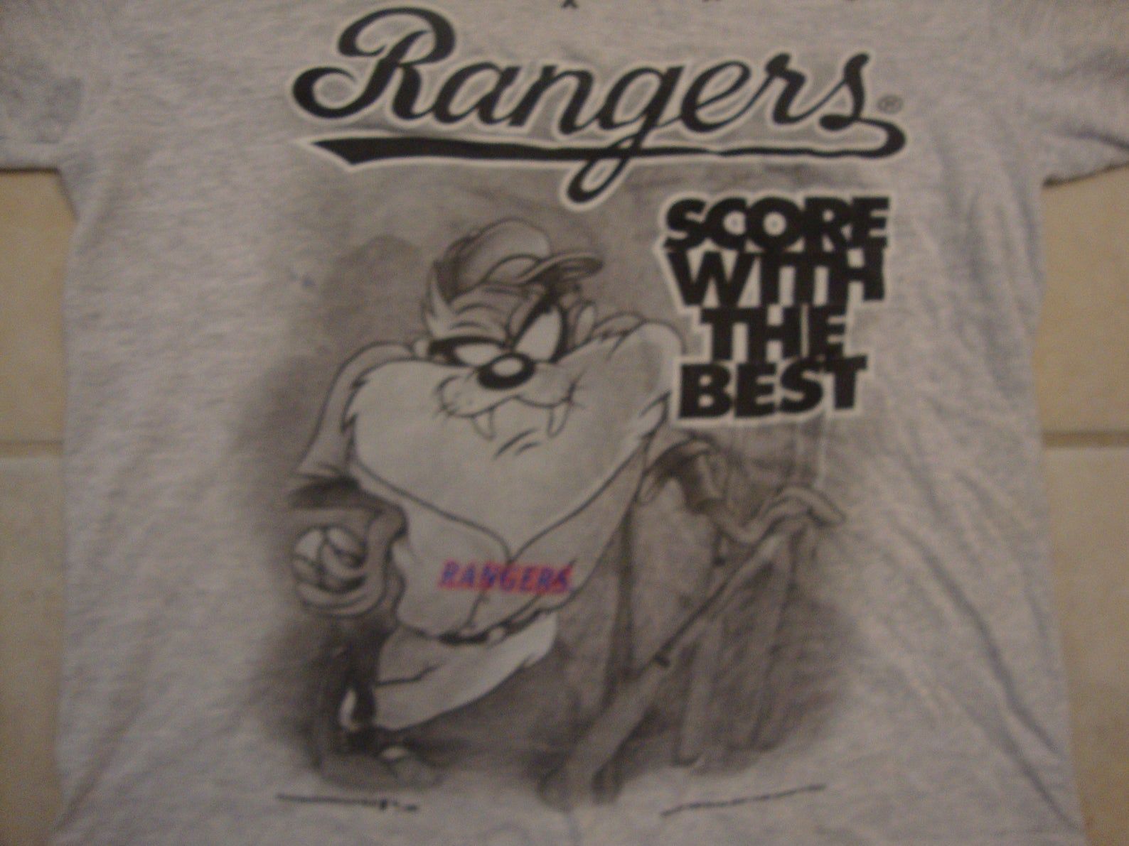 Vintage Texas Rangers Baseball Looney Tunes Taz Tasmanian Devil 90’s 1996 T Shirt M