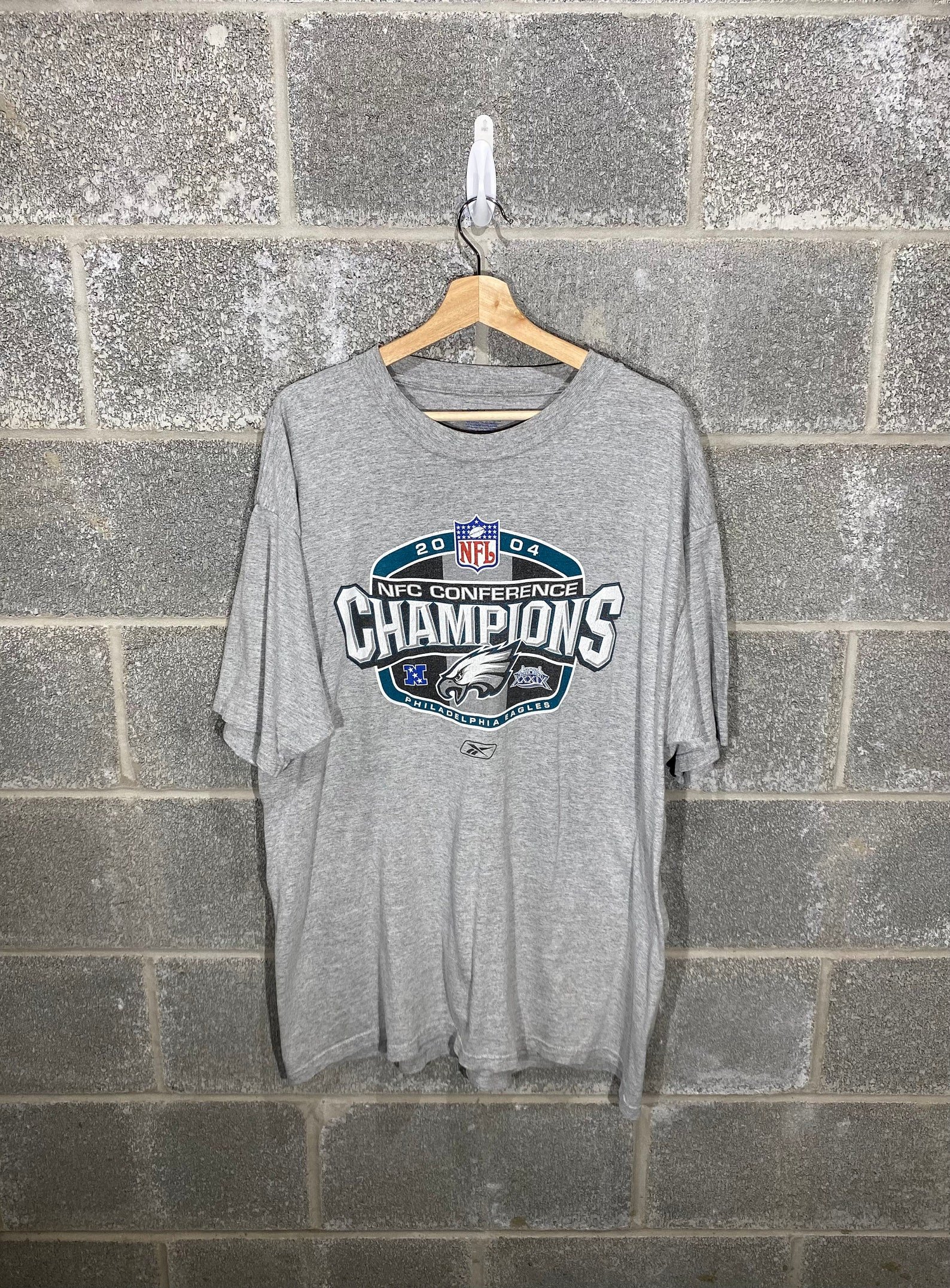 Vintage 2000S Philadelphia Eagles Afc Champions Football Grey Graphic T Shirt