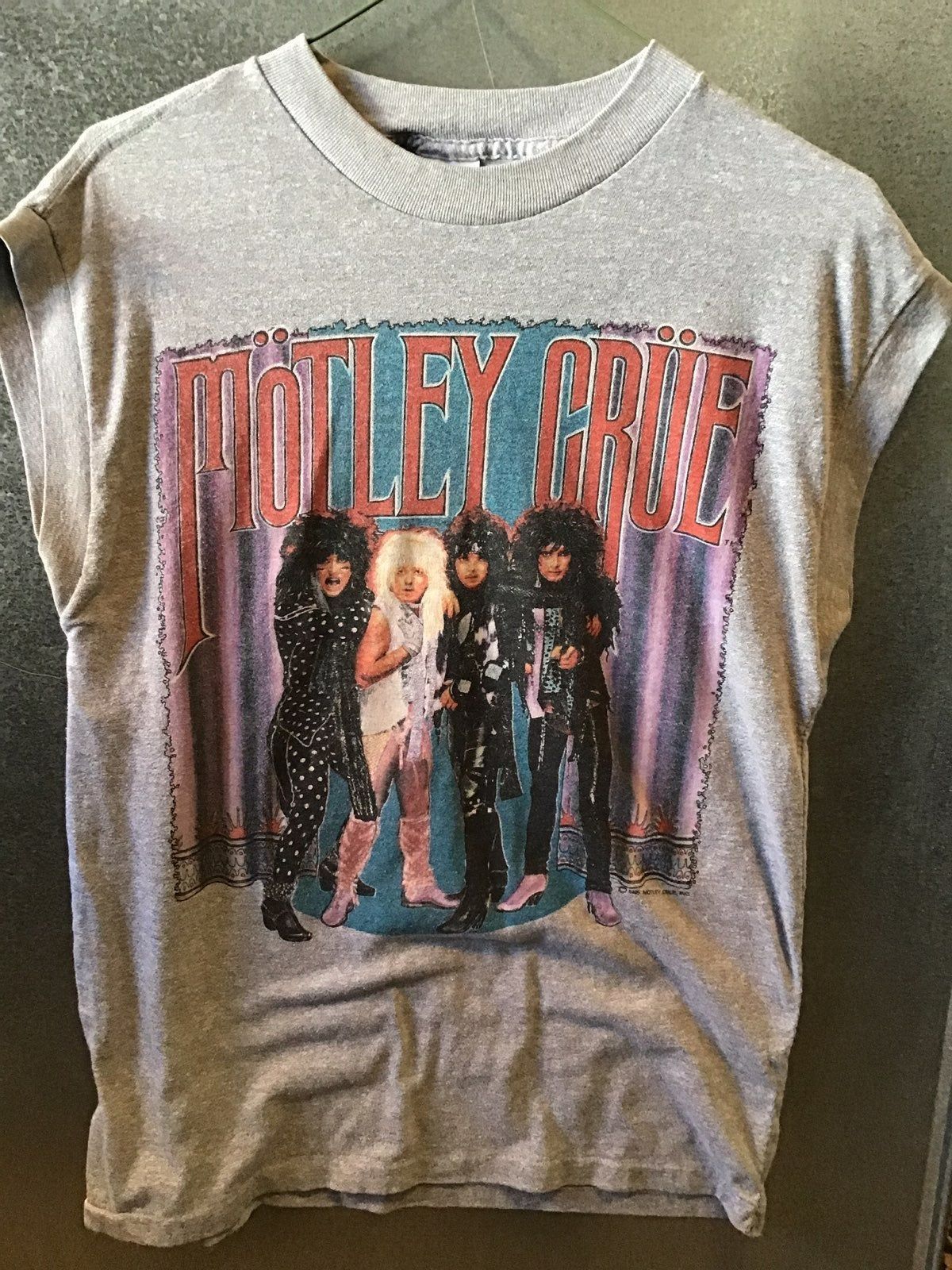 M Tley Cr E 1985 86 Tour Shirt