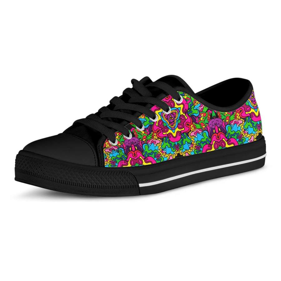 Animal Hippie Psychedelic Women’s Low Top Shoes