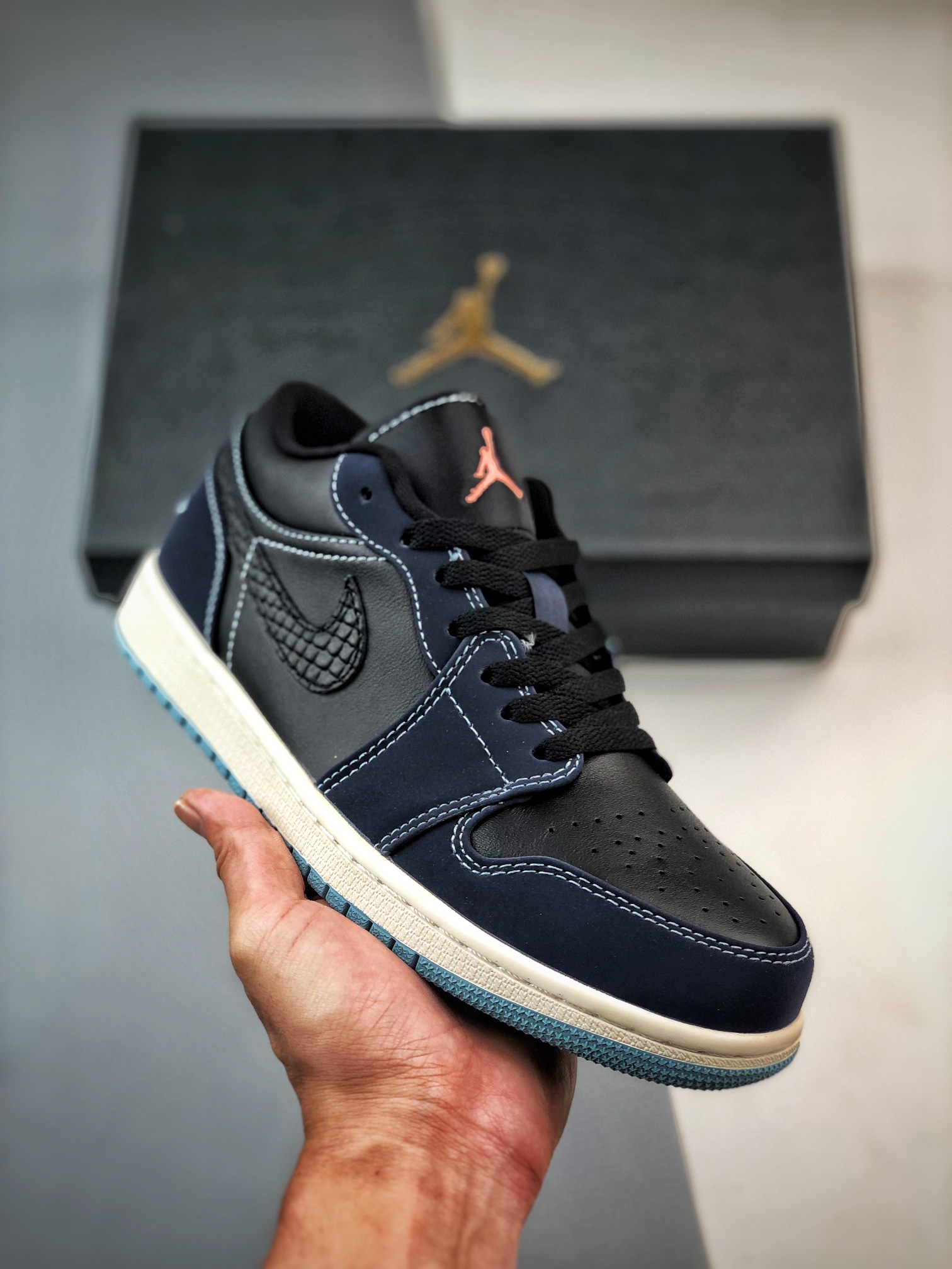 JD 1 Low Snakeskin Midnight Navy FJ5478-010 5341853