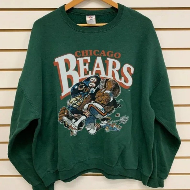 Vintage Chicago Football Crewneck Sweatshirt, Nfl Chicago Unisex T-Shirt, Retro Style Sweatshirt, Chicago Game Day