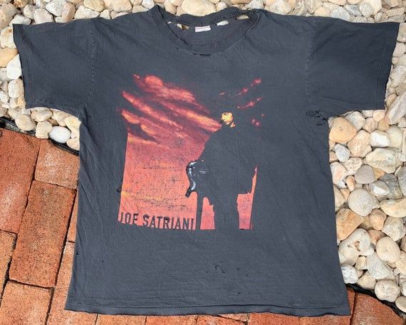 Vintage 90S Joe Satriani World Tour Thrashed Worn Shirtarge Winterland Shirt