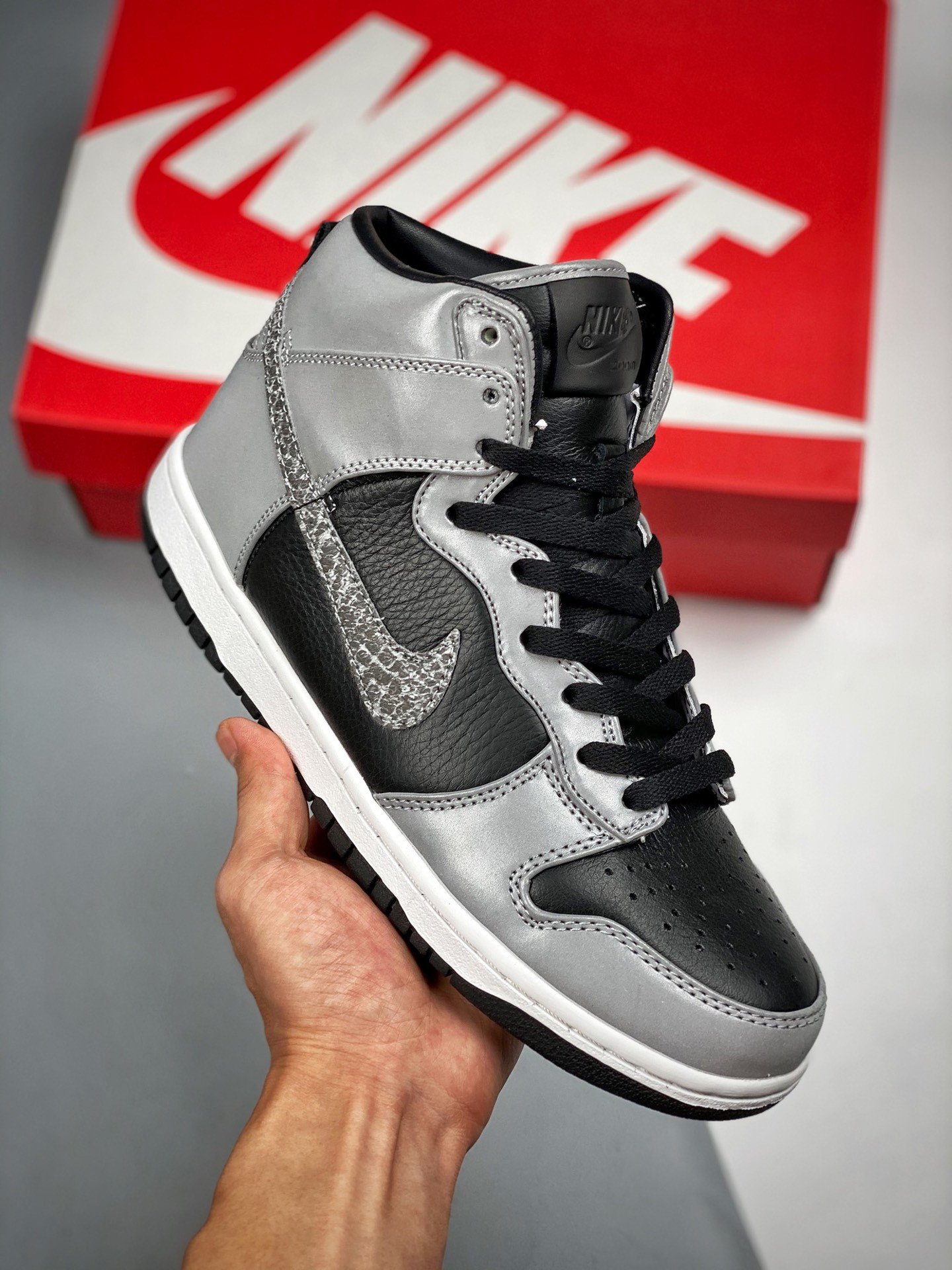 Nike Dunk Hi Premium SP WhiteBlack-Reflect Silver 5339509