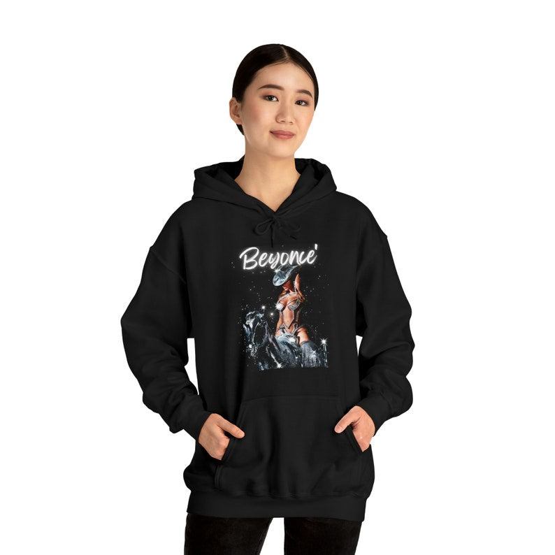Beyonce I’M 1 Of 1 Hoodie Sweatshirt, 2 Sided, Beyonce Renaissance Concert Tour Outfit, Disco Horse Shirt 2023 Tour