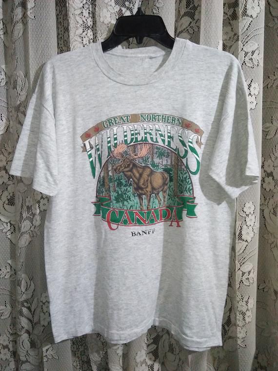 Vintage Great Northern Wilderness Canada Moose Animal Travel 50 50 shirt