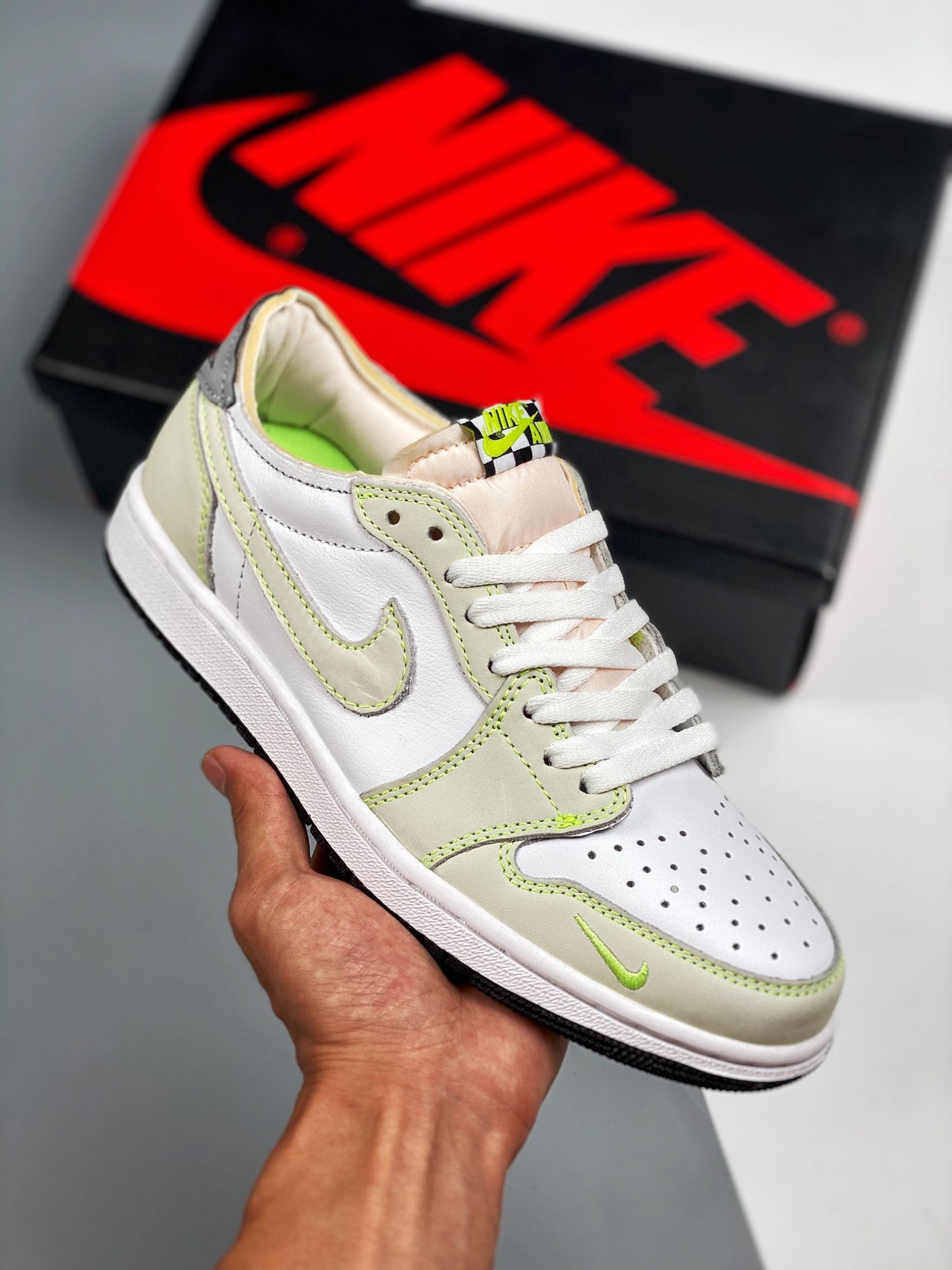 JD 1 Low OG WhiteGhost Green-Black DM7837-103 5341892