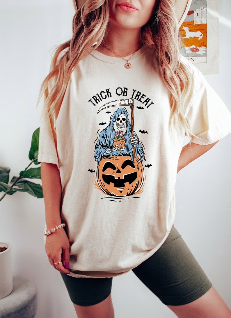 Comfort Colors Halloween Trick Or Treat Shirt,Halloween Sweatshirt,Halloween Gift ,Halloween Trick-Or-Treat,Pumpkin Shirt, Halloween Shirt - Ideas for Halloween 2024