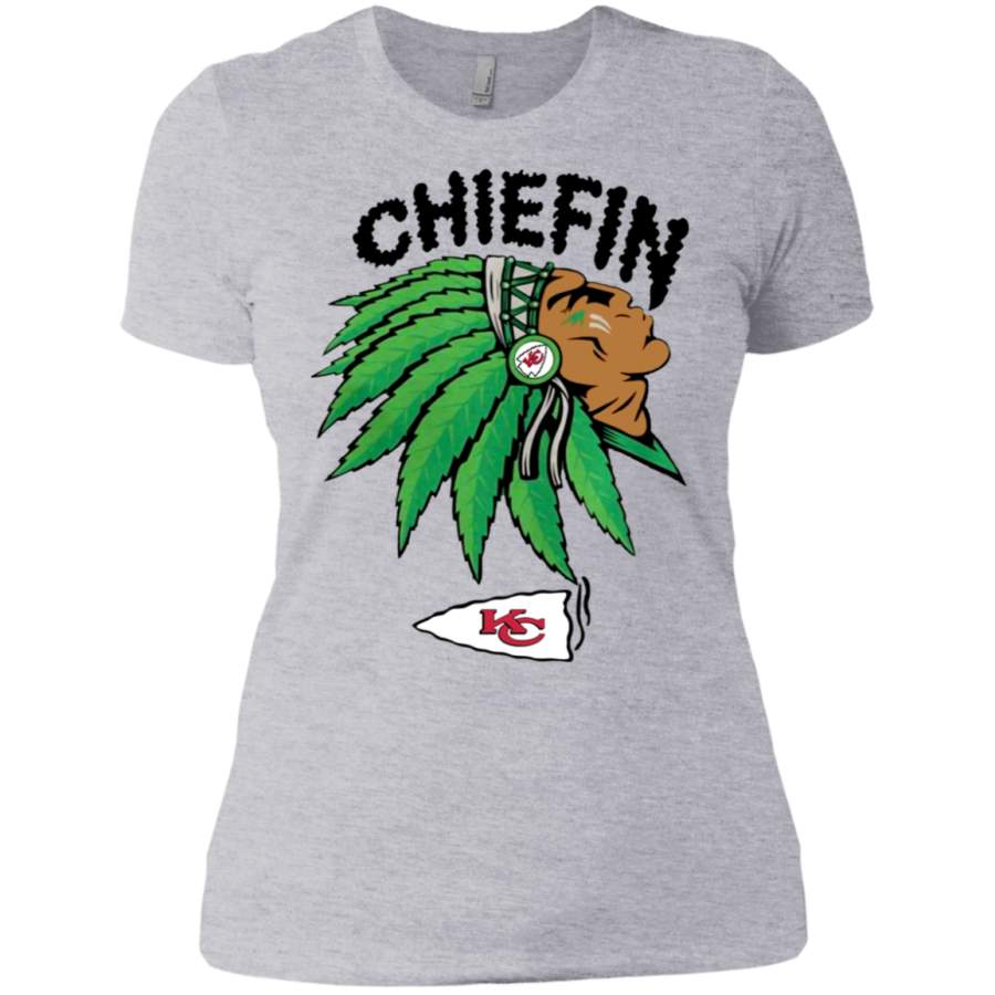 Kansas City Chiefs chiefin Weed Smoke Ladies T-Shirt