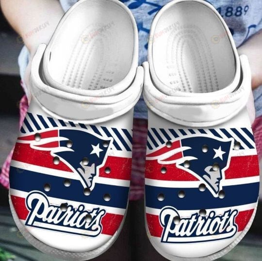 New England Patriots Logo Stripe Crocs Classic Clogs Shoes – Aop Clog