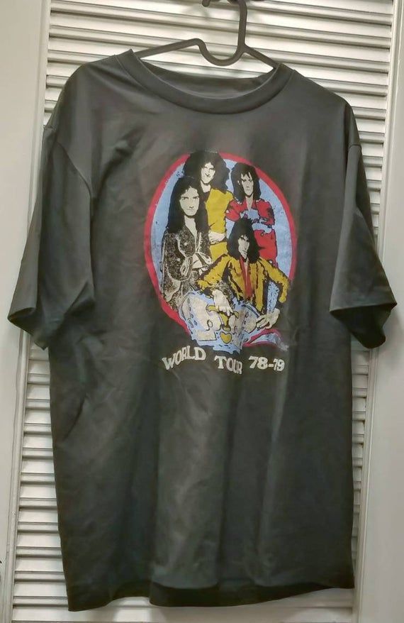 Queen World Tour 78 79 Vintage Super Soft Shirt T New Old St Shirt