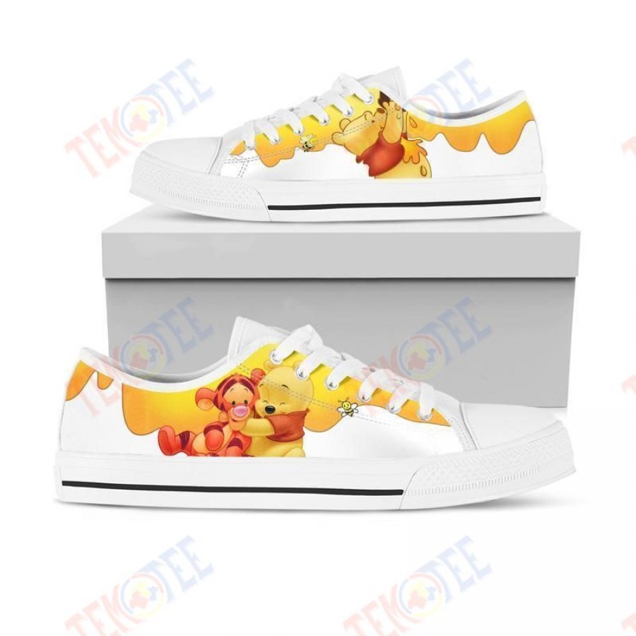 Mens Womens Winnie The Pooh Cute Unisex Low Top Sneakers Trending Brand Low Top Shoes Custom Print Footwear Converse Sneakers TMT876