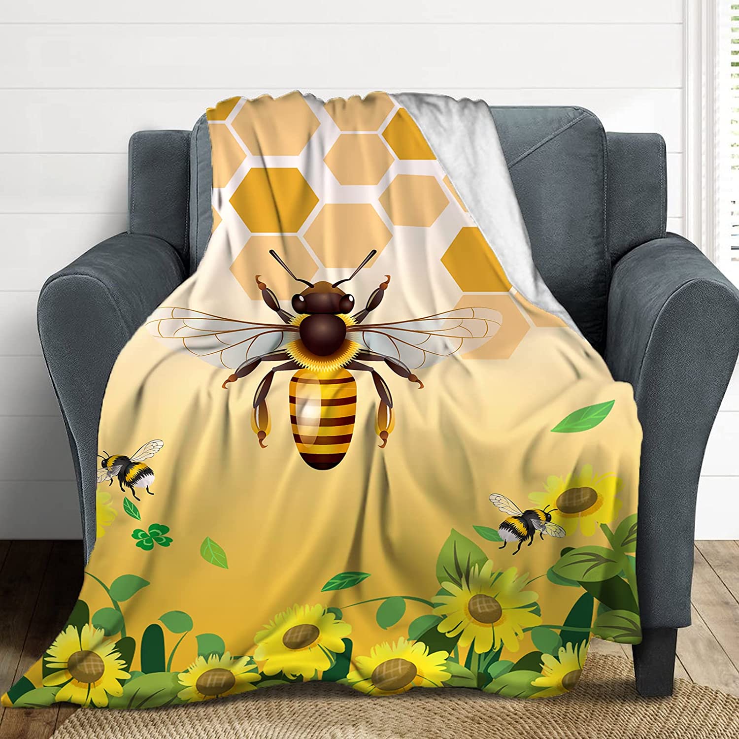 Hard Working Bee Ultra-Soft Bed Blanket Textured 3D Patten Cartoon Fashion Fun Cartoon Animals Stylish Luxury Micro Blanket For Bedding Sofa And Travel (50″X40″)