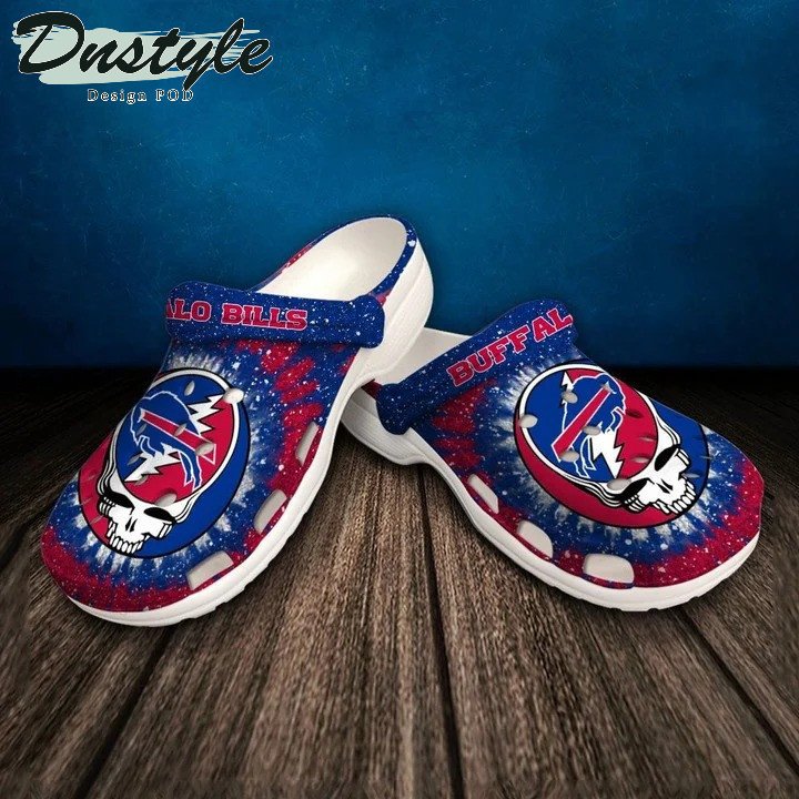 Buffalo Bills Skull Pattern Crocs Classic Clogs Shoes In Blue & Pink