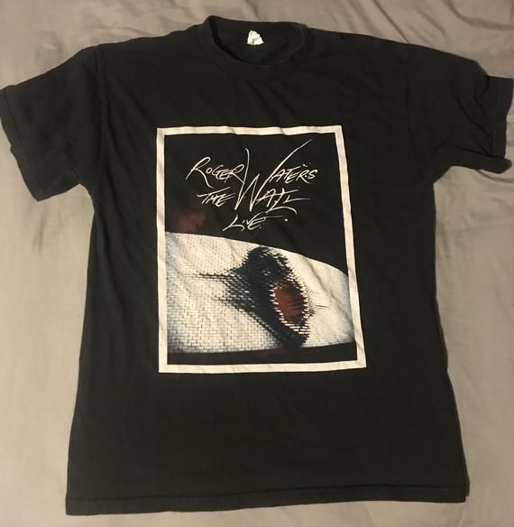 Roger Waters The Wall Live Tour 2010 Shirt