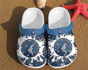 Minnesota Timberwolves Crocs Crocband Clog Clog Comfortable For Mens And Womens Classic Clog Water Shoes