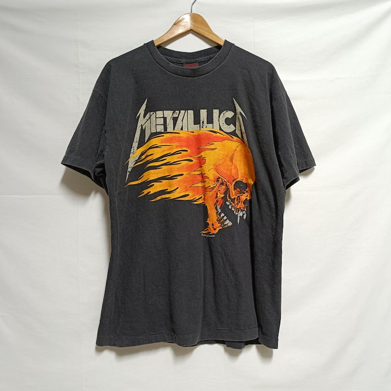 Metallica Tshirt Vintage Style, Streetwear, Very Faded