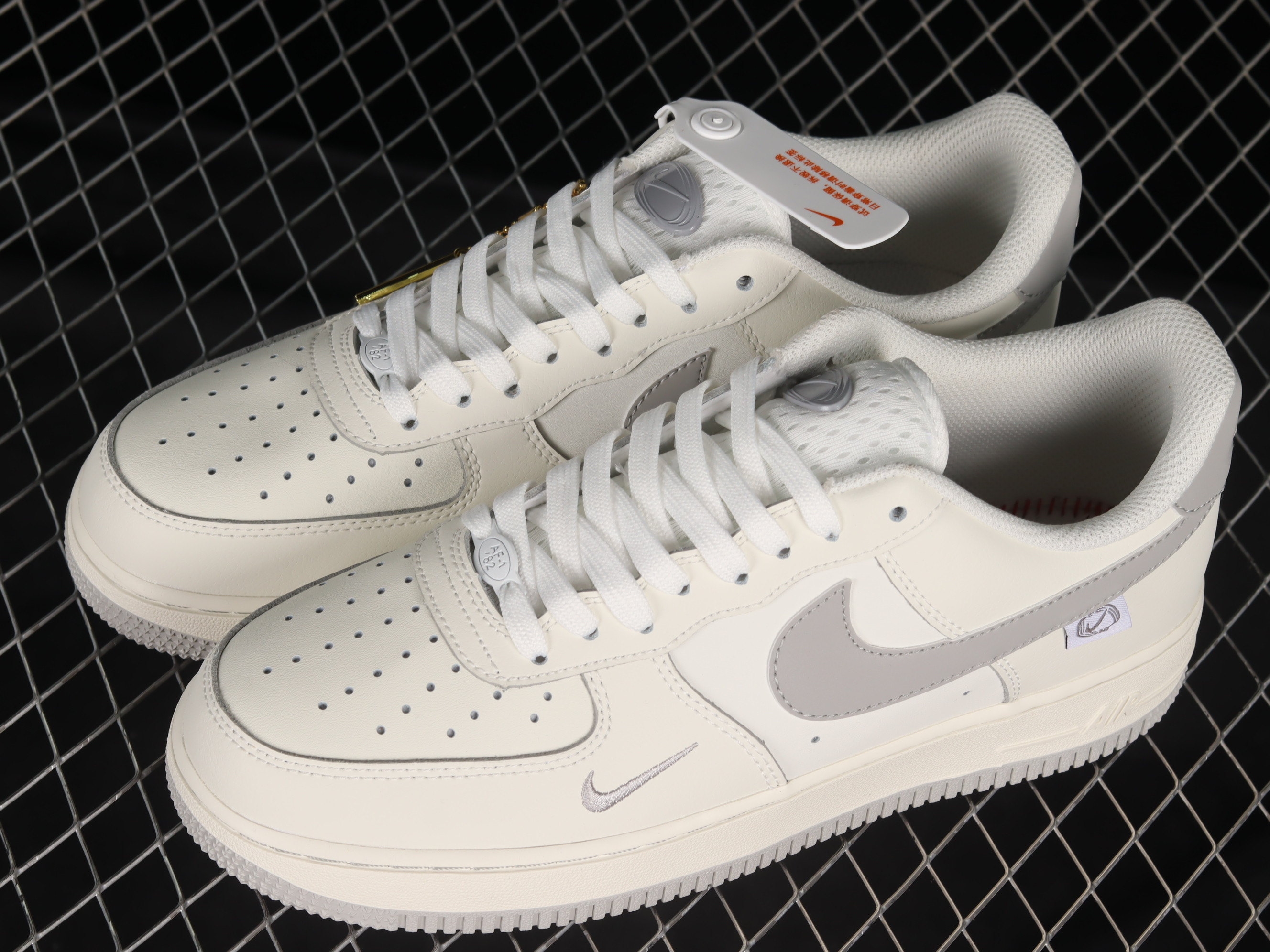 Nike Air Force 1 ’07 Low Silver Snow Rice White Grey Shoes Sneakers SNK588526313