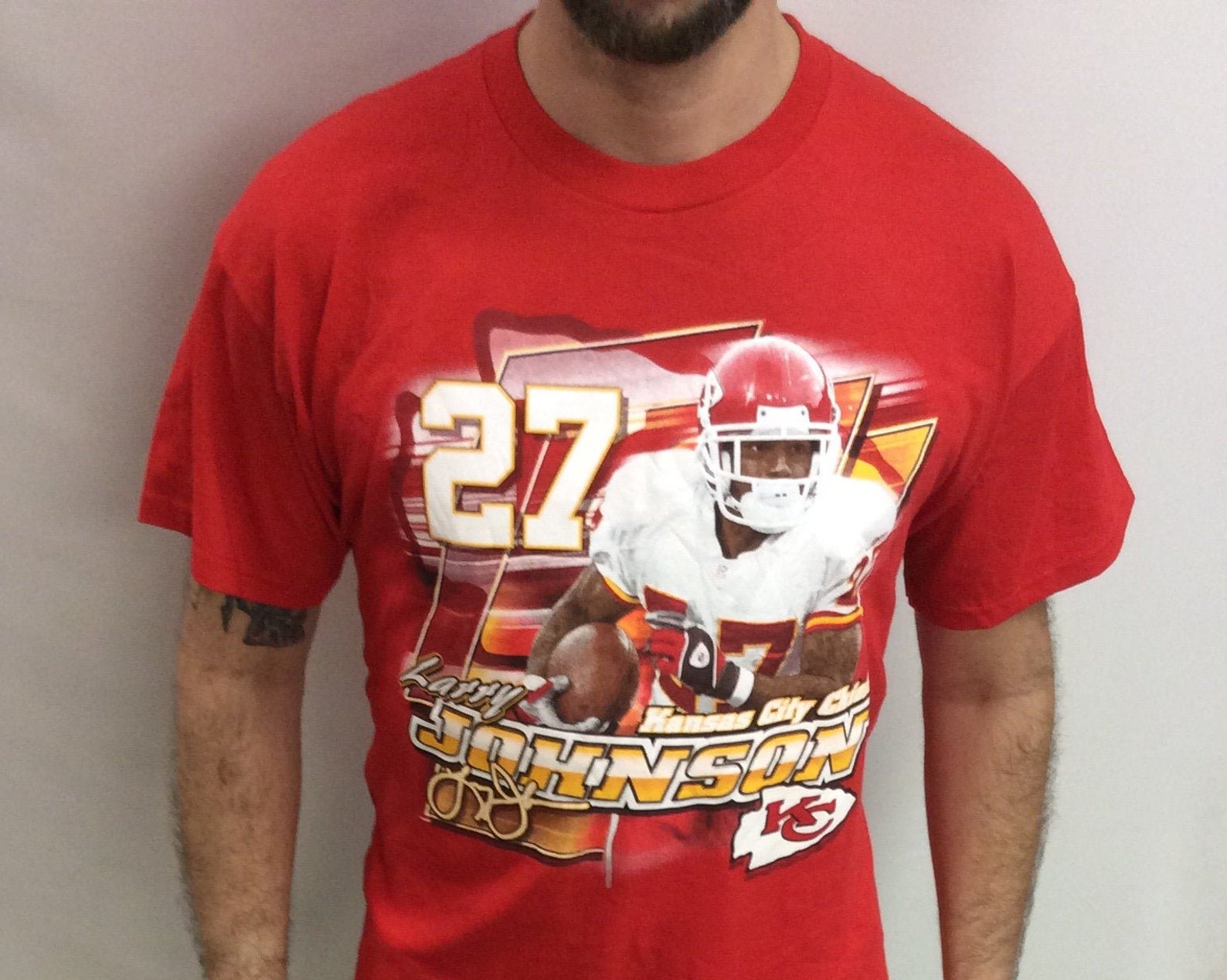 Vintage 90S Kansas City Chiefs Football Running Back 27 Larry Johnson Classic Red T Shirt