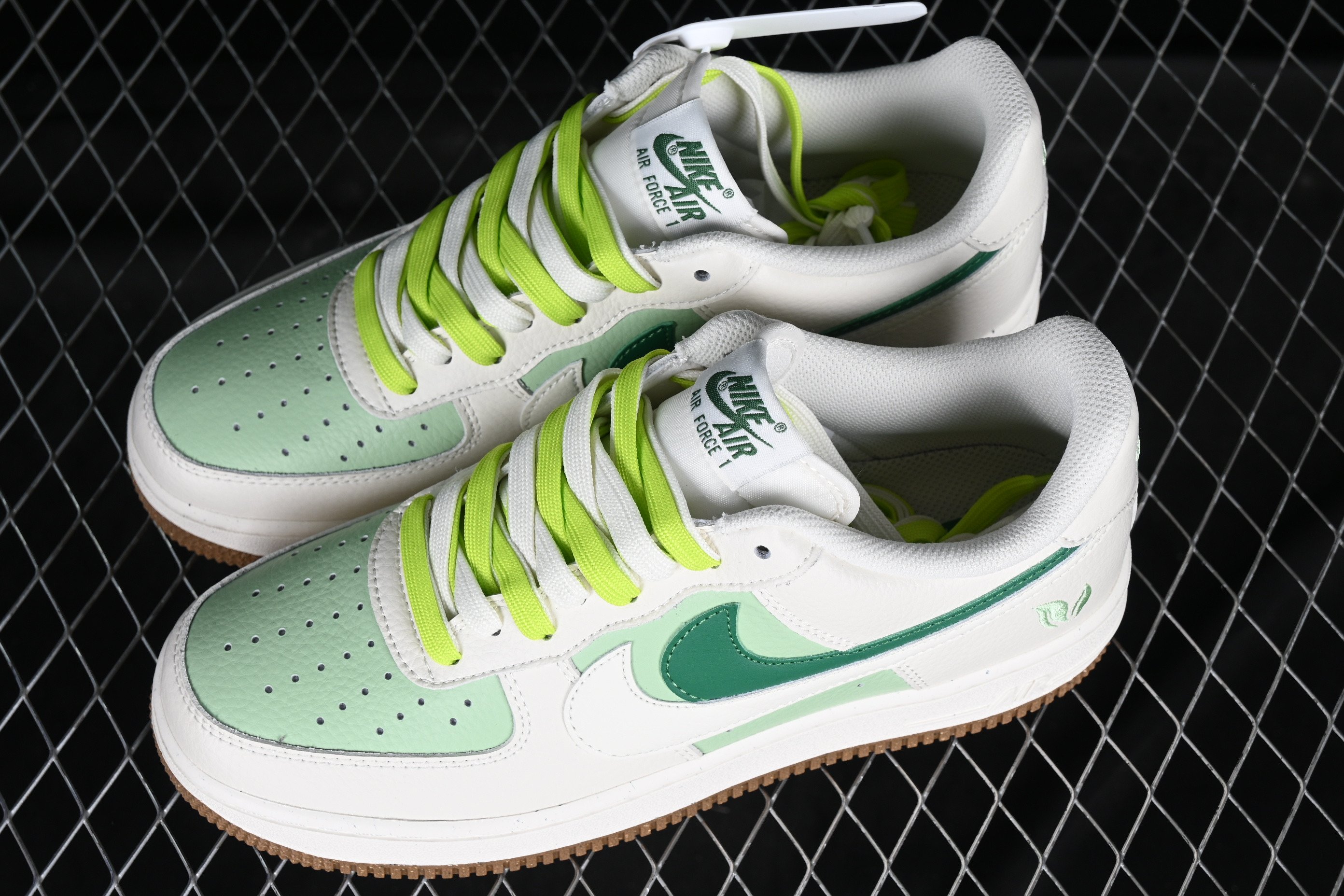 Nike Air Force 1 ’07 Low Rice WhiteGrass Green Shoes Sneakers SNK188185473