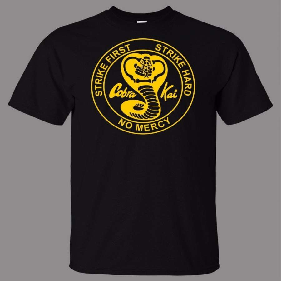 New Fashion Brand Cool Short Sleeve Tshirt Cobra Kai Vintage Printed Mens T-Shirt