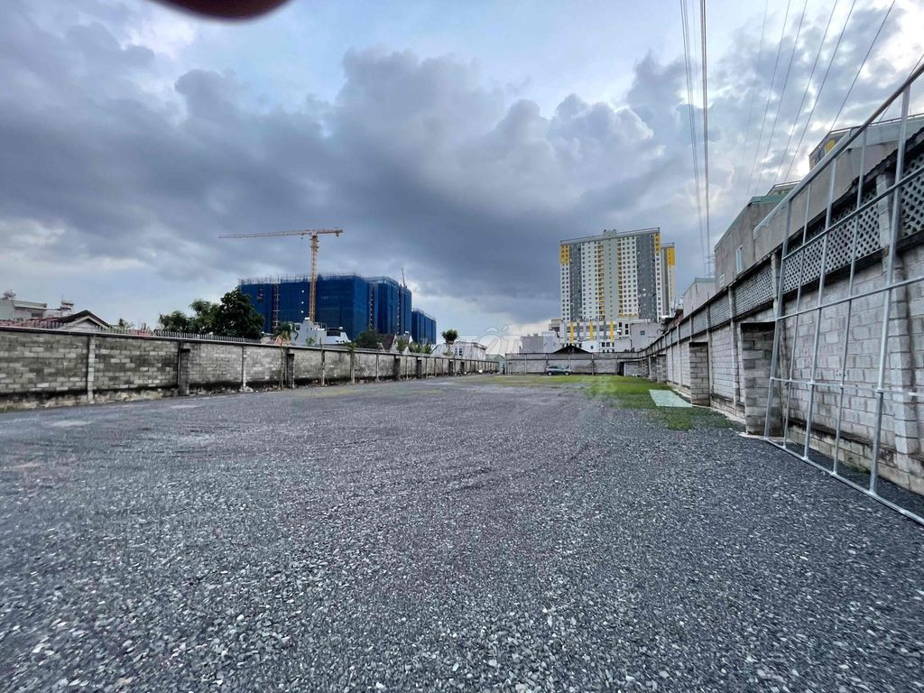 Đất đẹp cho thuê kinh doanh tại khu vực sầm uất