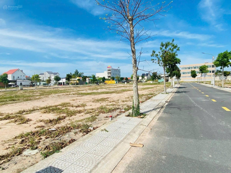 Nền đất góc vị trí đẹp tại sân bay Long Thành - Giá chỉ từ 10 triệu/m²