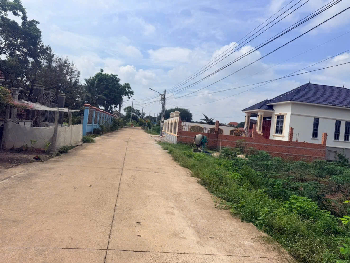 Bán nhanh lô góc 2 mặt tiền 29m trong khu dân cư tại Bình Dương - Giá chỉ 500 triệu
