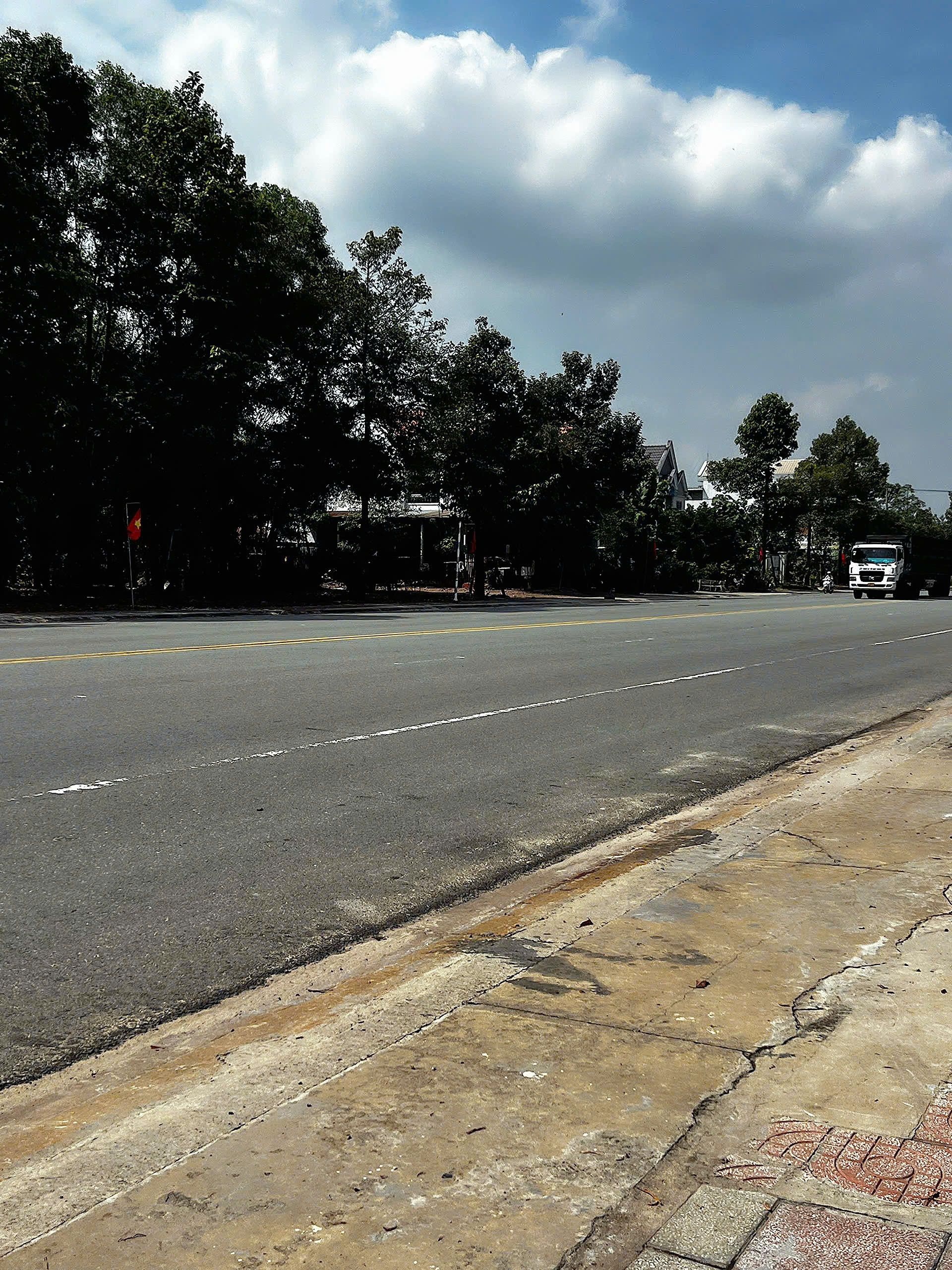 Cho thuê nhà mặt tiền Na2 – Mỹ Phước 4, diện tích 150m2 – 1 trệt 1 gác