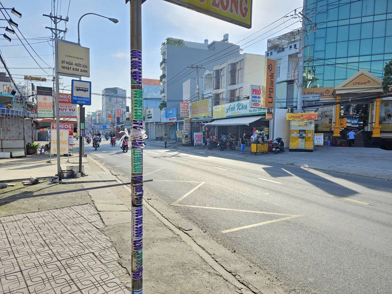 Bán nhà mặt tiền Nguyễn Ảnh Thủ - Đầu tư sinh lời cao