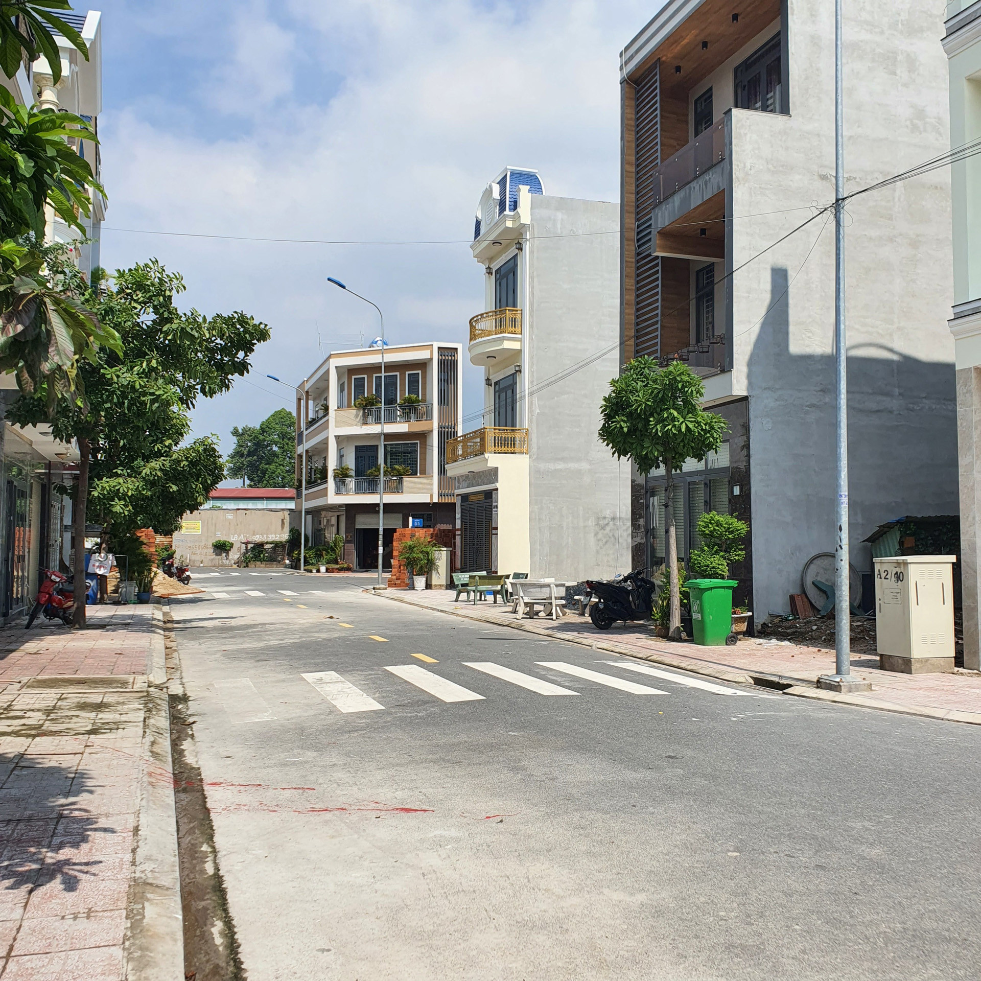 Bán đất thổ cư Hoà Lạc, Phú Cát, vị trí đắc địa cho kinh doanh