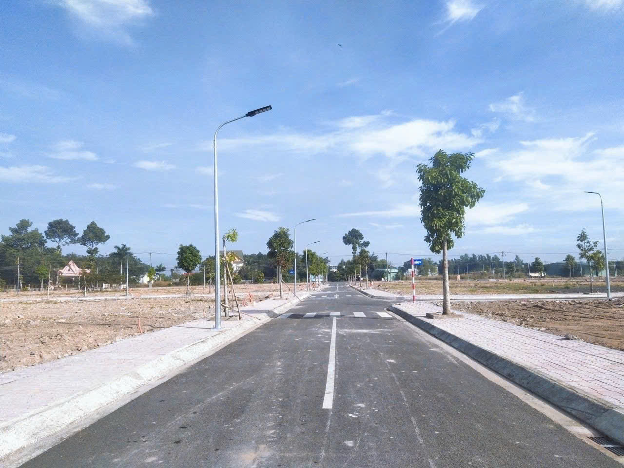 Lô đất 100m2 full thổ, cách sân bay Long Thành chỉ 7 phút, giá 10 triệu/m²