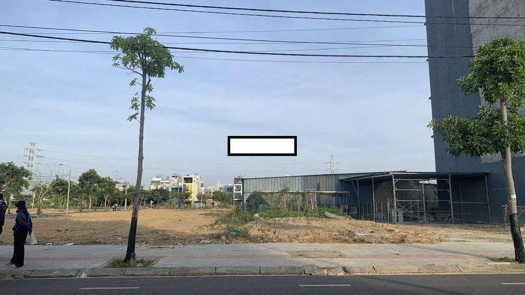 Cho thuê đất mặt tiền Lê Quảng Chí, Hòa Xuân, Đà Nẵng giá tốt