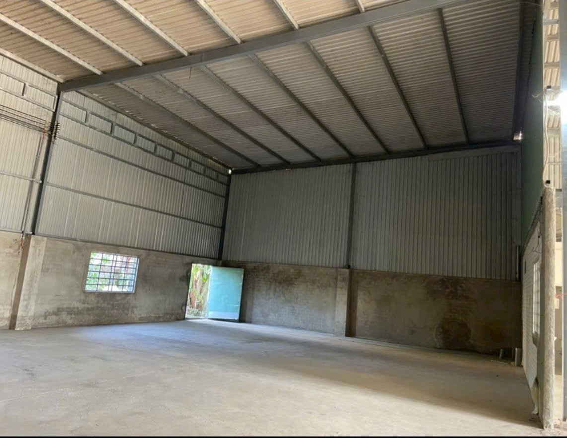 Cho thuê xưởng với diện tích 500 m2 tại TP HCM