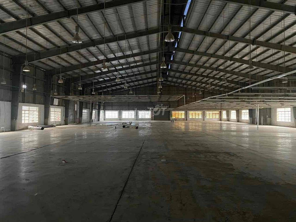 Cho Thuê Xưởng 10,000m² Tại Thuận An - Giá 550 Triệu/Tháng