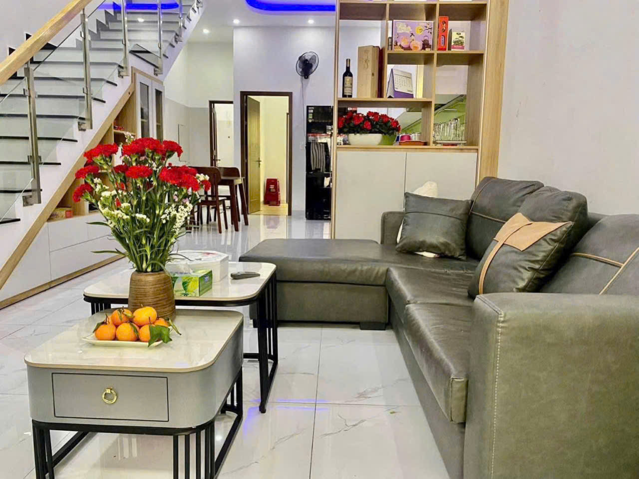 Cho thuê nhà 3 tầng tại Đường Trần Văn Dư, Mỹ An