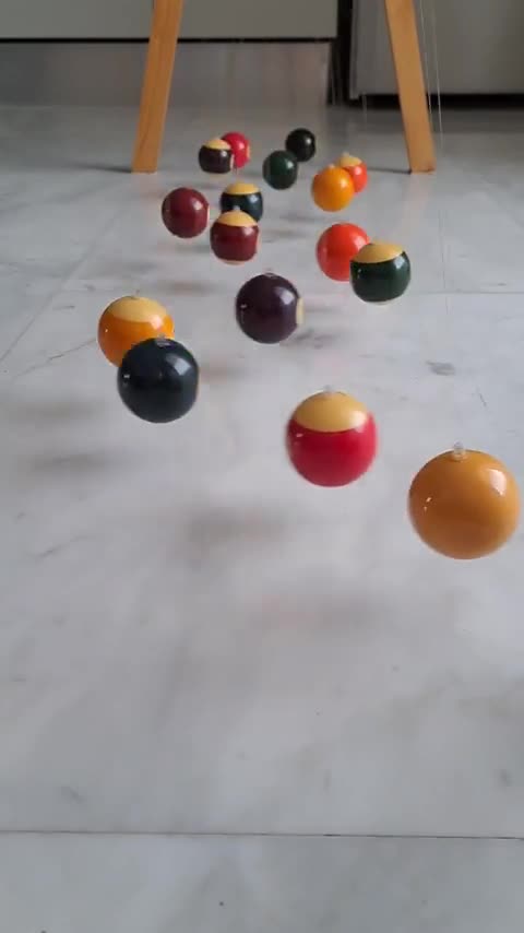 From-perfect-sync-to-mesmerizing-chaos-and-back-again-roddlysati.mp4