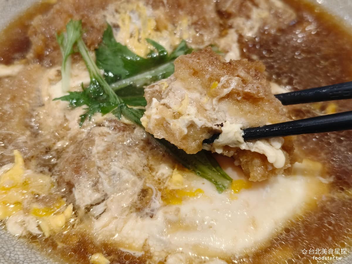 大戶屋美麗華店 大戶屋美麗華店菜單 大戶屋美麗華店推薦 中山區美食 中山美食 劍南路站美食 里肌肉肉汁保留得不錯，唯一的缺點就是豬排口感較硬，而且這是每一次來都有相同感受。 @台北美食星探