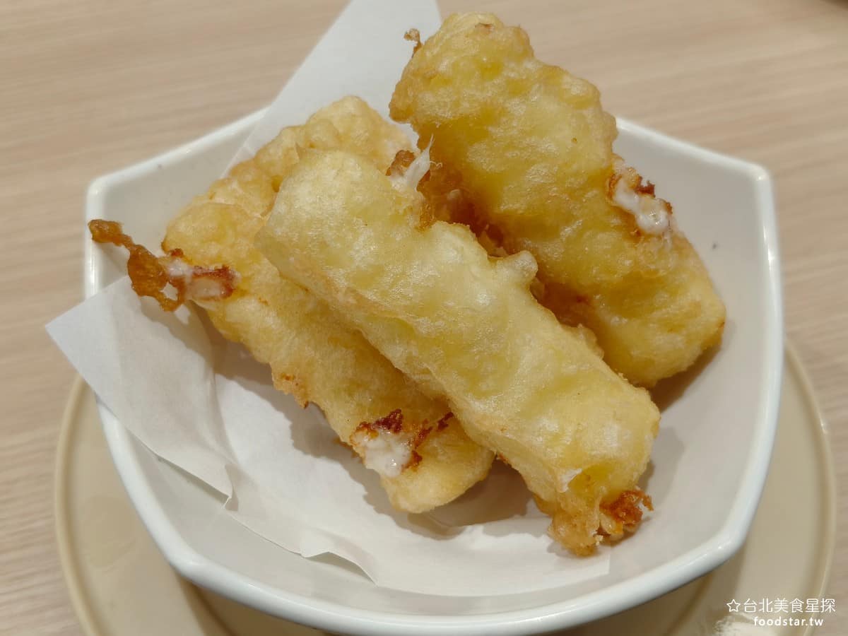 スシロー壽司郎台北內湖美麗華店 スシロー壽司郎台北內湖美麗華店菜單 スシロー壽司郎台北內湖美麗華店推薦 酥炸莫札瑞拉起司 是整個起司丟下去炸的版本,適合愛吃起司的人。 @台北美食星探