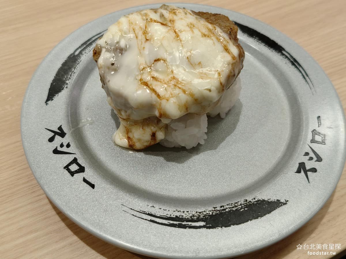 スシロー壽司郎台北內湖美麗華店 スシロー壽司郎台北內湖美麗華店菜單 スシロー壽司郎台北內湖美麗華店推薦 炙燒起司白醬漢堡排 口感Q彈結實,加了大量美乃滋,味道不錯。 @台北美食星探