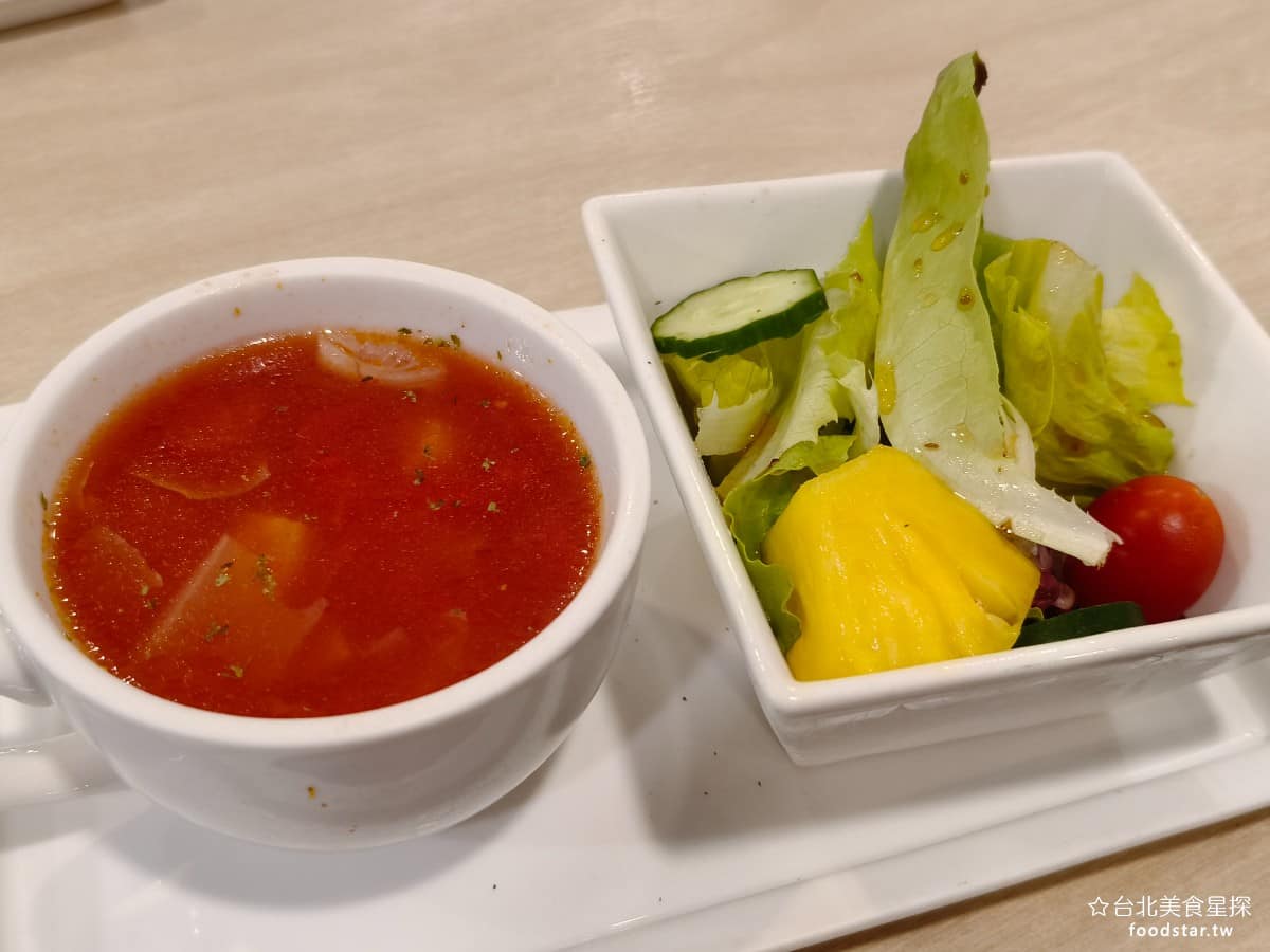 Timama kitchen kitchen菜單 kitchen推薦 內湖區美食 內湖美食 義式料理 如果只有點A套餐，會只有湯、沙拉，沒有麵包。 @台北美食星探