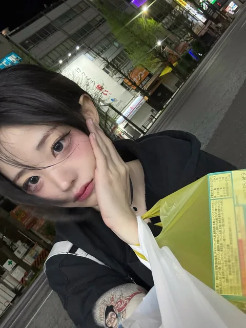 QWER) 냥녕치킨 인스타