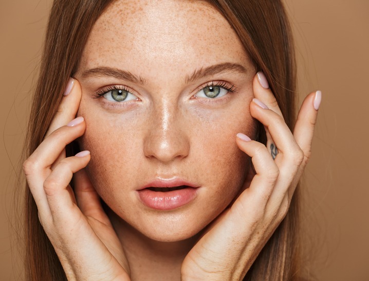 Woman with bright and youthful eyes