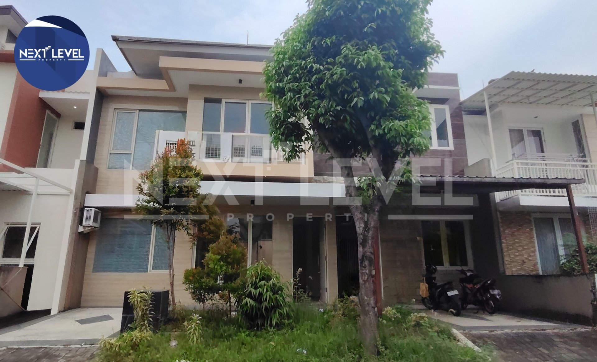 Rumah Minimalis Citraland Utama Surabaya Barat