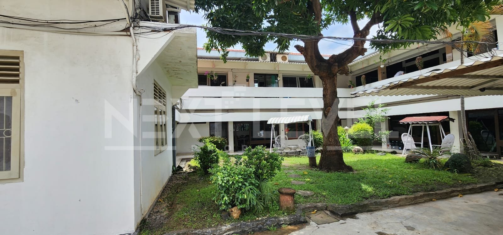 Dijual rumah di jl. anjasmoro Surabaya timur